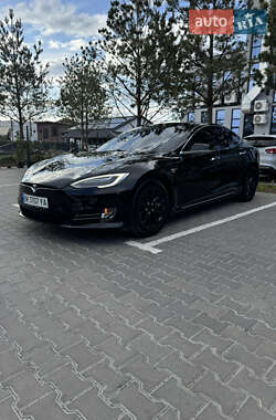 Лифтбек Tesla Model S 2018 в 