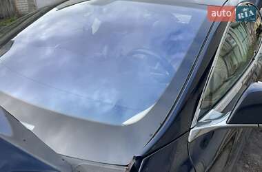 Ліфтбек Tesla Model S 2013 в 