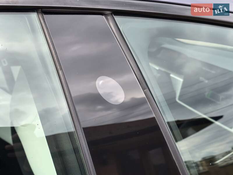 Ліфтбек Tesla Model S 2021 в Мукачевому фото 30 Ліфтбек Tesla Model S 2021 в Мукачевому