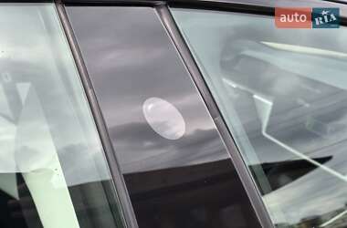 Ліфтбек Tesla Model S 2021 в 
