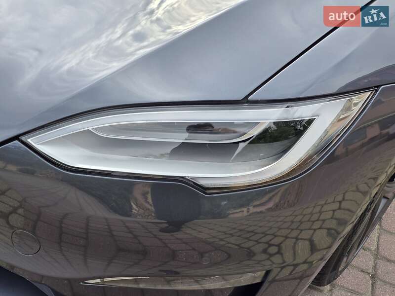 Ліфтбек Tesla Model S 2021 в Мукачевому