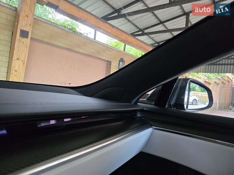Ліфтбек Tesla Model S 2021 в Мукачевому