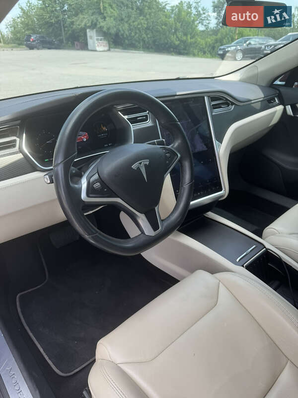 Ліфтбек Tesla Model S 2018 в Запоріжжі