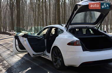 Ліфтбек Tesla Model S 2016 в 