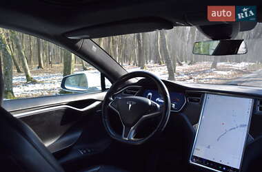 Ліфтбек Tesla Model S 2016 в 