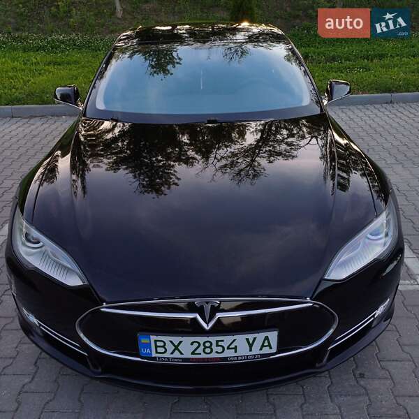Лифтбек Tesla Model S 2013 в Хмельницком