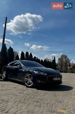 Tesla Model S 2015 Tesla Model S 2015