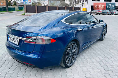 Лифтбек Tesla Model S 2016 в 