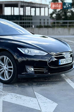 Ліфтбек Tesla Model S 2012 в 