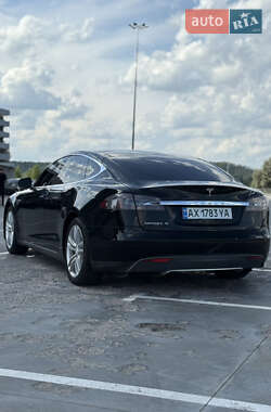 Ліфтбек Tesla Model S 2012 в 