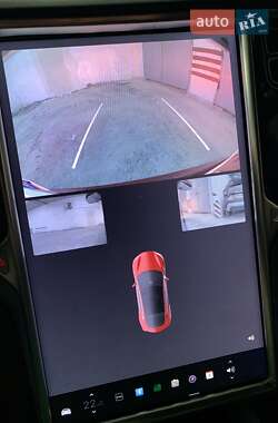 Лифтбек Tesla Model S 2018 в 