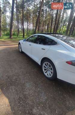 Ліфтбек Tesla Model S 2012 в 