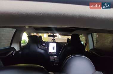 Ліфтбек Tesla Model S 2012 в 