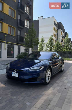 Tesla Model S 2017