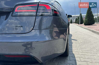 Ліфтбек Tesla Model S 2022 в 