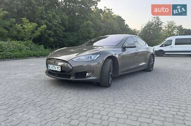 Ліфтбек Tesla Model S 2015 в 