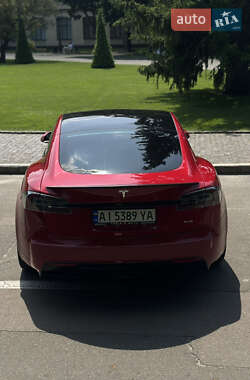 Лифтбек Tesla Model S 2021 в 