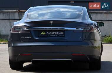 Ліфтбек Tesla Model S 2016 в 