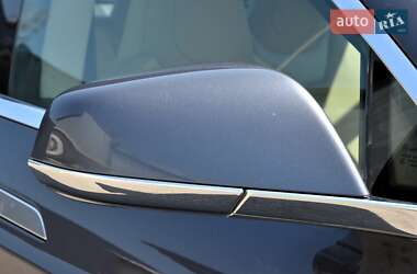 Ліфтбек Tesla Model S 2016 в 