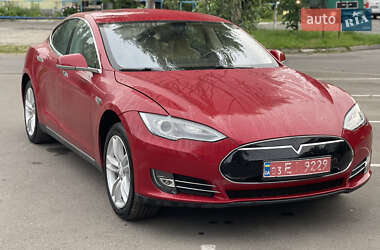 Лифтбек Tesla Model S 2013 в Киеве