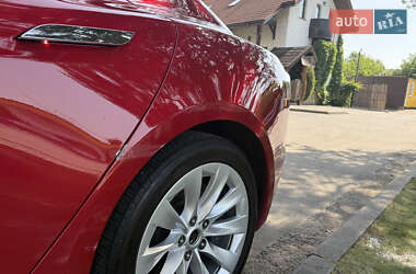 Ліфтбек Tesla Model S 2018 в 