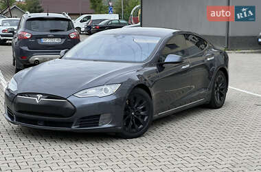 Tesla Model S 2015 Tesla Model S 2015