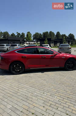 Ліфтбек Tesla Model S 2014 в 