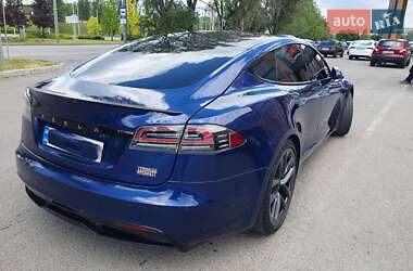 Ліфтбек Tesla Model S 2022 в 