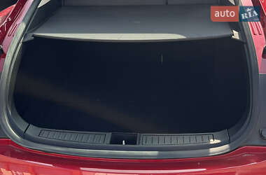 Ліфтбек Tesla Model S 2014 в 