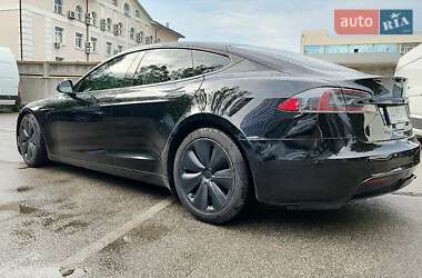 Лифтбек Tesla Model S 2021 в 