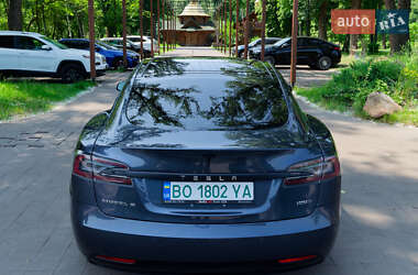 Лифтбек Tesla Model S 2018 в 