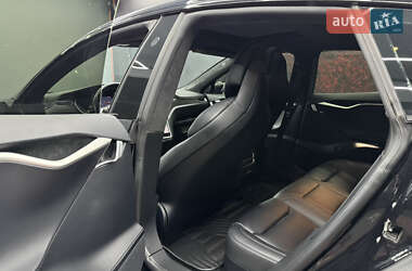 Лифтбек Tesla Model S 2017 в 