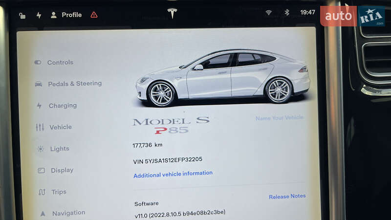 Ліфтбек Tesla Model S 2014 в Кривому Розі