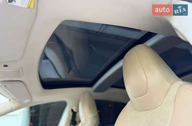 Ліфтбек Tesla Model S 2014 в 