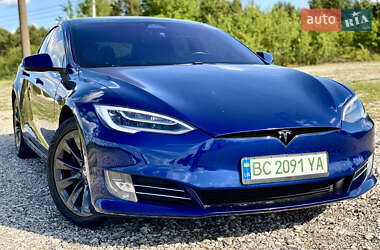Лифтбек Tesla Model S 2019 в 