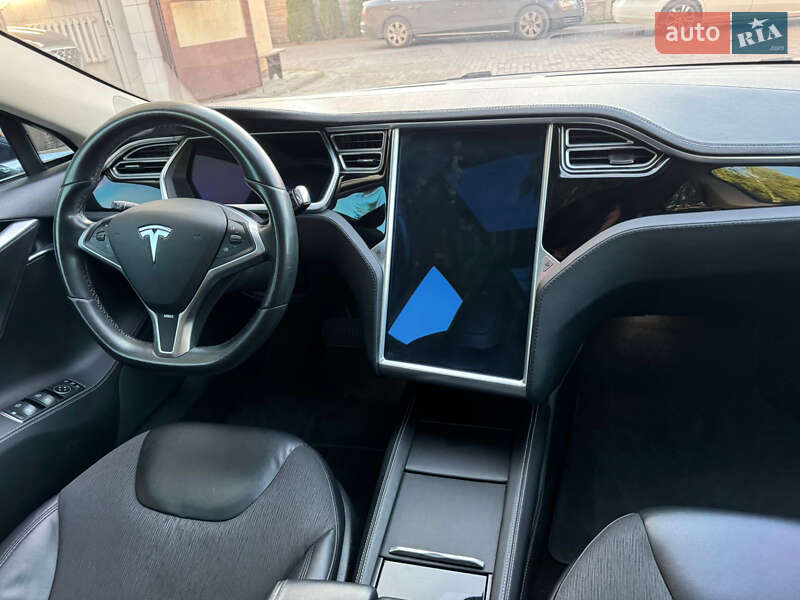 Лифтбек Tesla Model S 2014 в Львове фото 12 Лифтбек Tesla Model S 2014 в Львове
