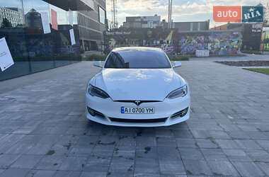 Tesla Model S 2020 Tesla Model S 2020