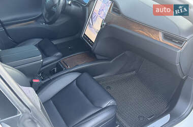 Лифтбек Tesla Model S 2020 в 