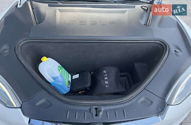Лифтбек Tesla Model S 2020 в 