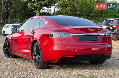 Лифтбек Tesla Model S 2019 в 