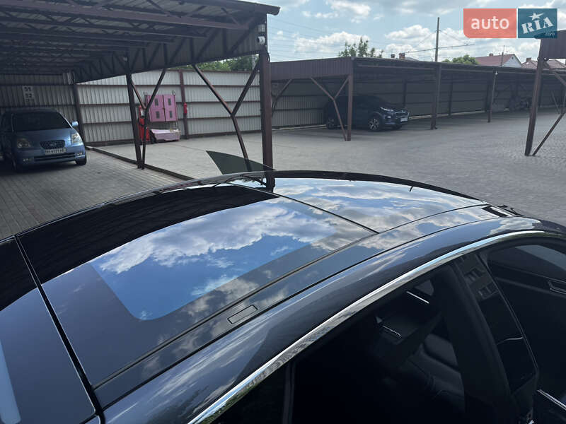 Лифтбек Tesla Model S 2016 в Одессе