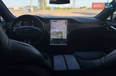Ліфтбек Tesla Model S 2016 в 