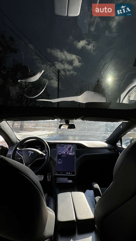 Ліфтбек Tesla Model S 2020 в Рівному