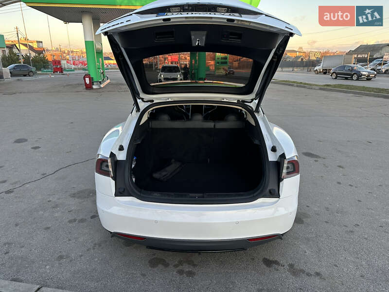 Лифтбек Tesla Model S 2014 в Кропивницком фото 8 Лифтбек Tesla Model S 2014 в Кропивницком