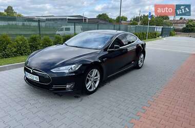 Tesla Model S 2015 Tesla Model S 2015
