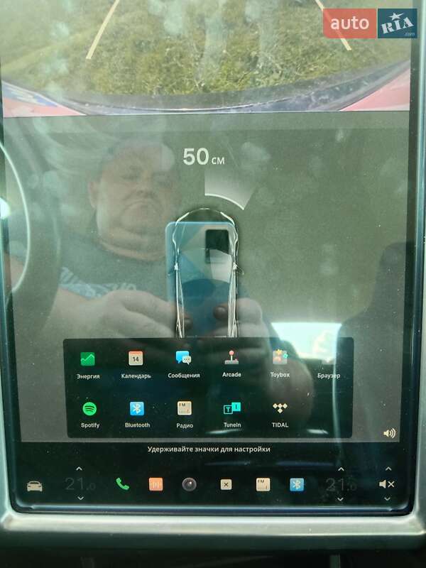 Лифтбек Tesla Model S 2014 в Ивано-Франковске