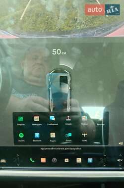 Лифтбек Tesla Model S 2014 в 