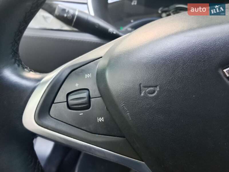 Лифтбек Tesla Model S 2014 в Ивано-Франковске
