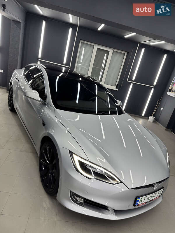 Лифтбек Tesla Model S 2017 в Коломые фото 2 Лифтбек Tesla Model S 2017 в Коломые