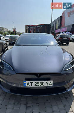 Tesla Model S 2022